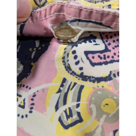 Reef Mens Board Shorts Graffiti Print Yellow Pink Navy Surf Swim Trunks 11.5in - Picture 5 of 7